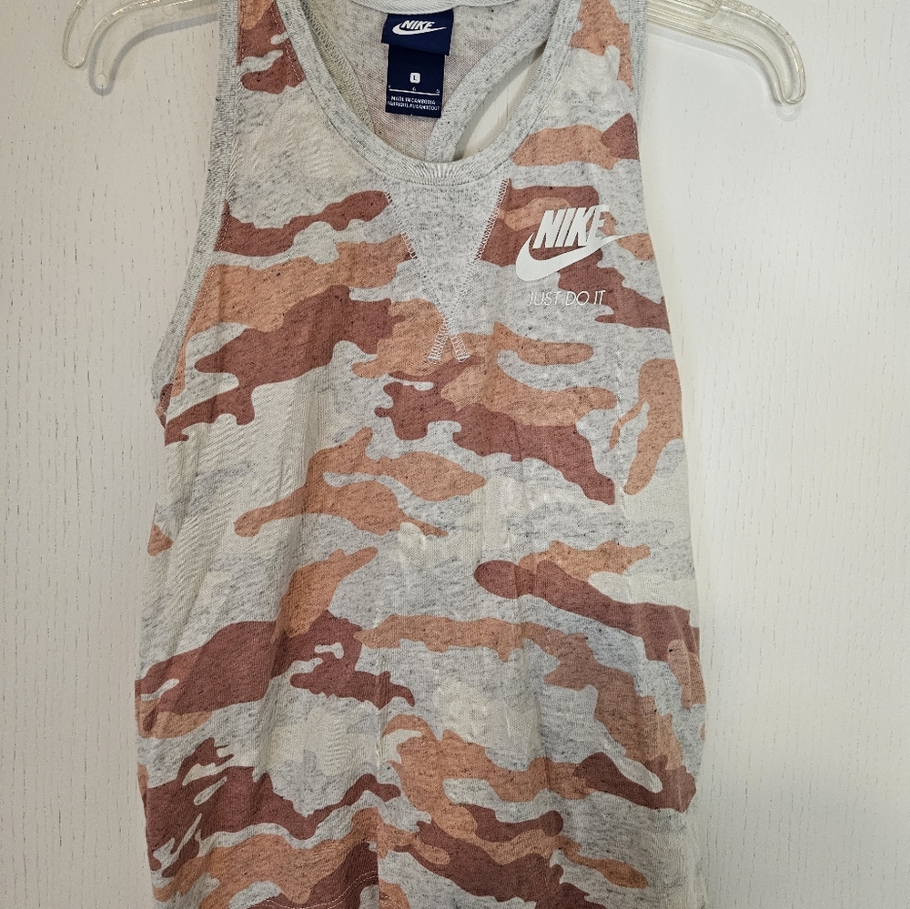 Nike Girls Pink and grey Camo Tank Top